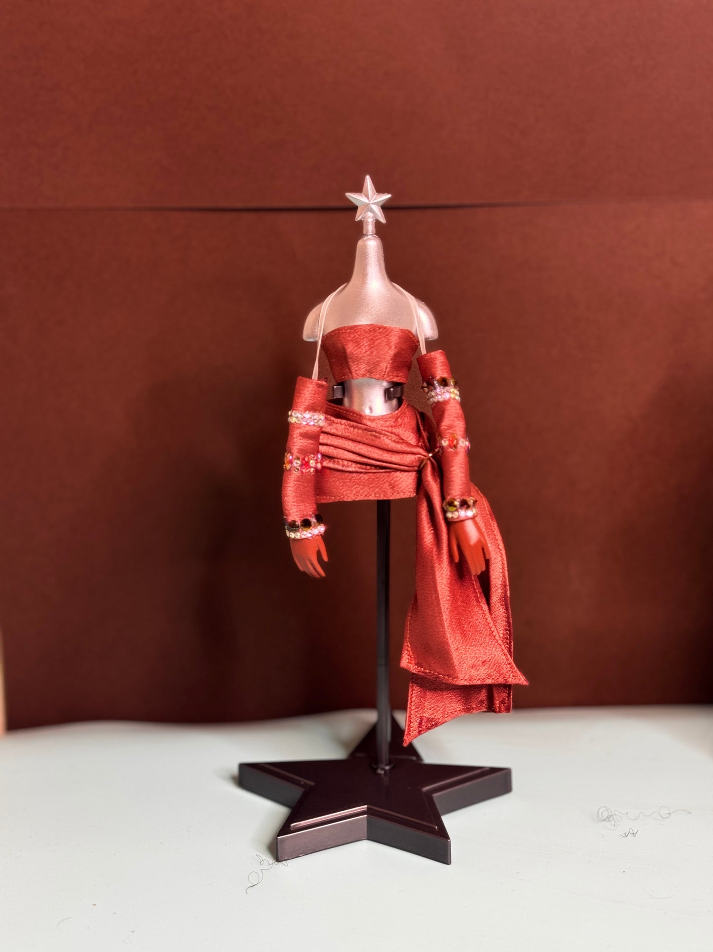 “DeeDee” 2 Piece Bratz Outfit w/ Rhinestone Gloves