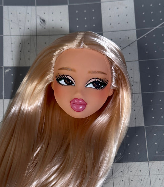 Bratz “Ariana Grande” Repaint/Reroot OOAK